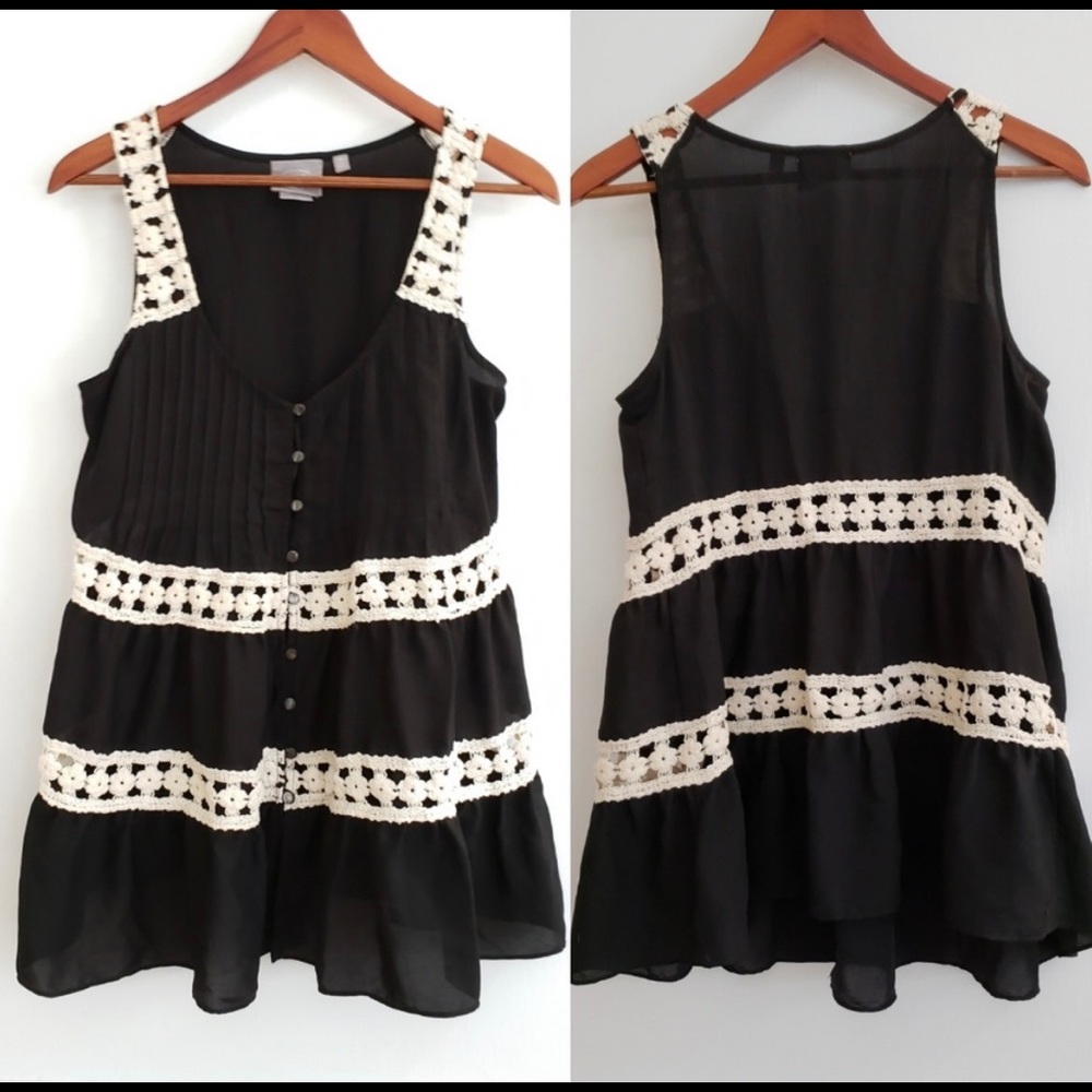 Vanessa Virginia Anthropologie Size 2 tunic